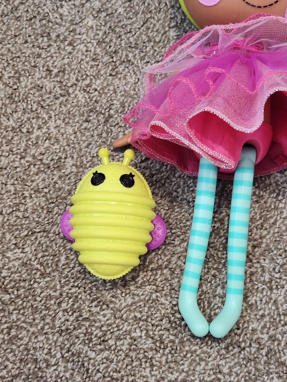Lalaloopsy Pix E Flutters Full Size 12” Doll, Dress, and Firefly Pet - Picture 4 of 12